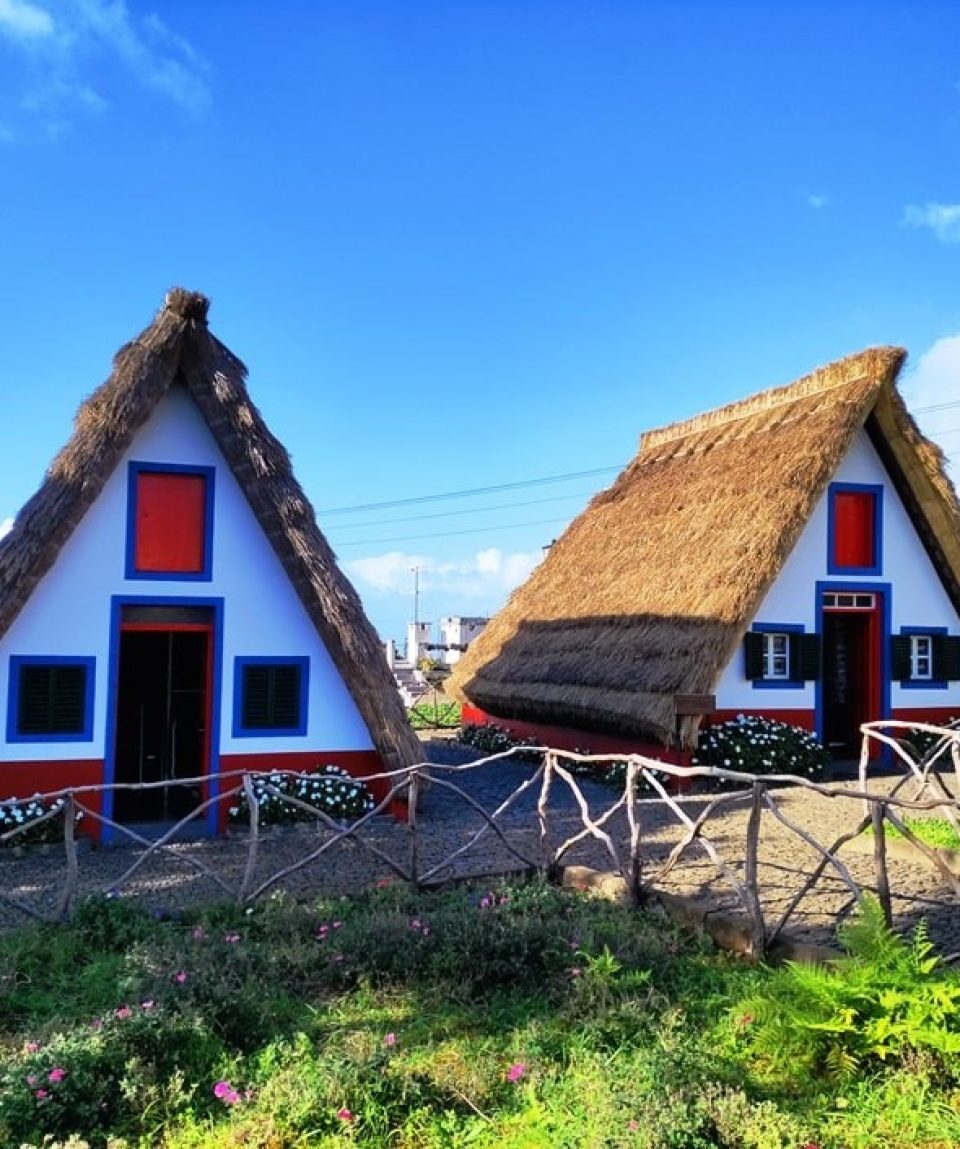 easttourmadeira563caa4edc43c4